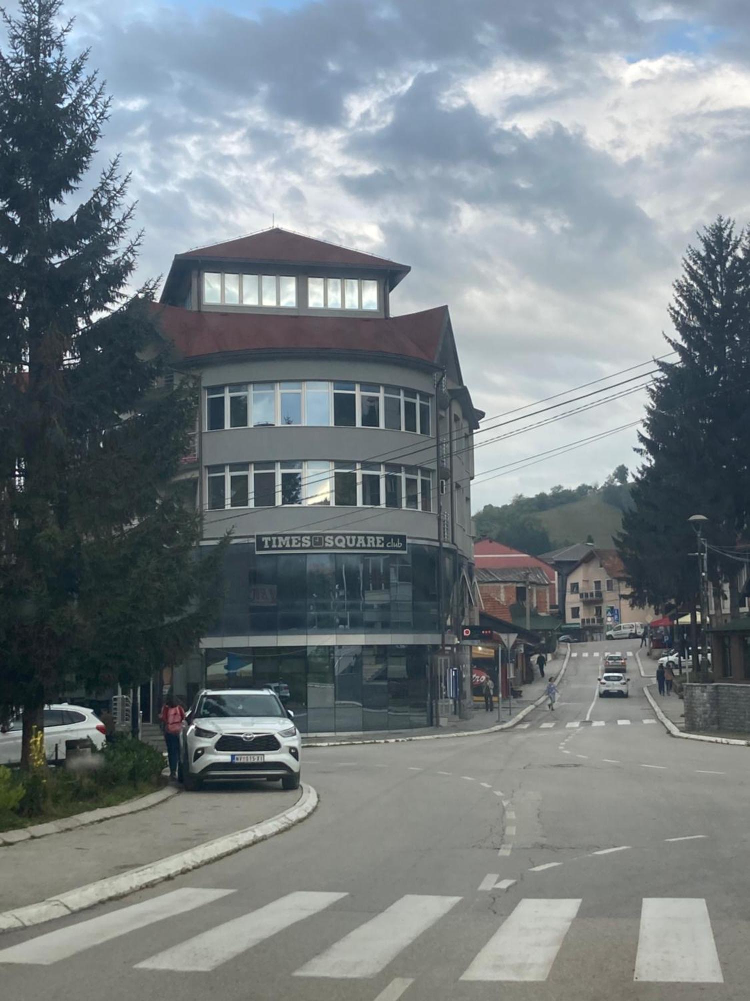 Apartman Aischa Nova Varoš Екстериор снимка
