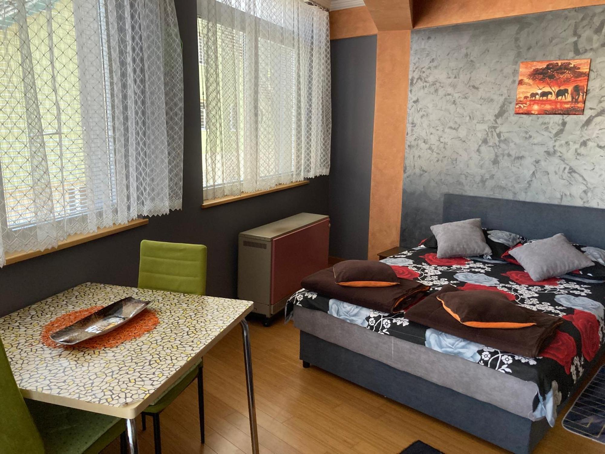 Apartman Aischa Nova Varoš Екстериор снимка
